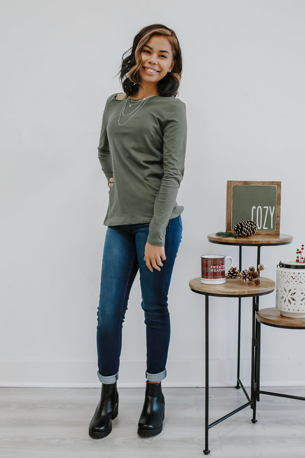 Cut To The Chase Top - Olive