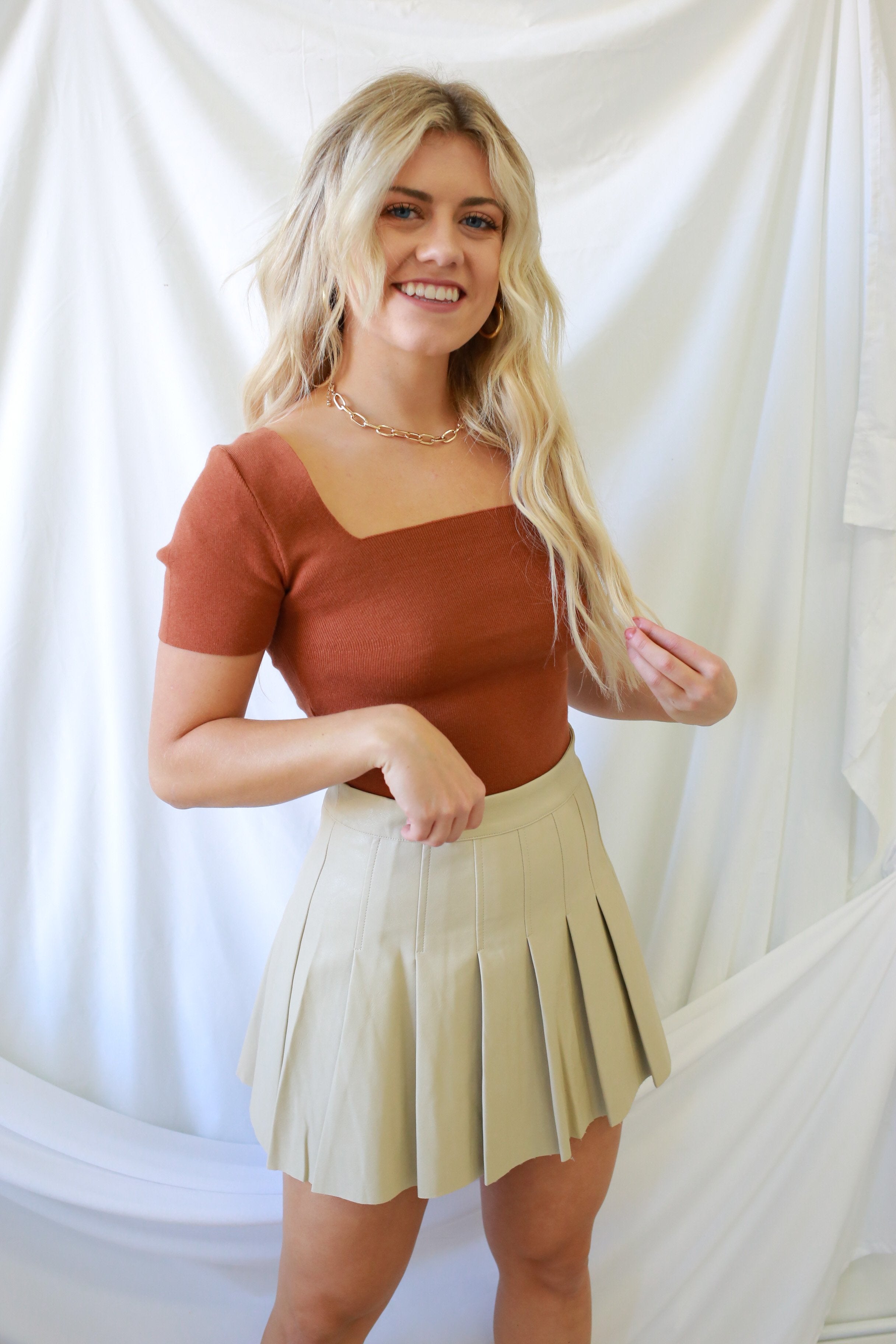 Elevated Simplicity Crop Top - Cognac